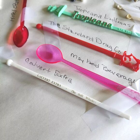 37 Pcs Swizzle Stir Sticks Barware Hotel Restaurant Travel Lodge Vtg Advertising - Picture 3 of 16